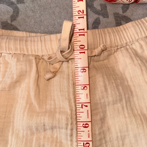 Wilfred Cotton Shorts, Cream, M - Picture 5 of 8